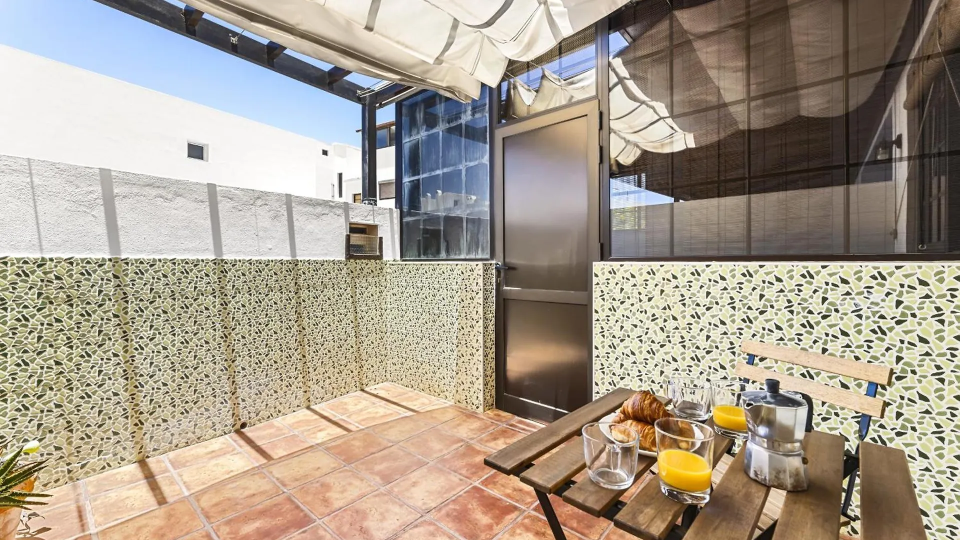 La Casa De Tara Apartment Playa Honda  Spain
